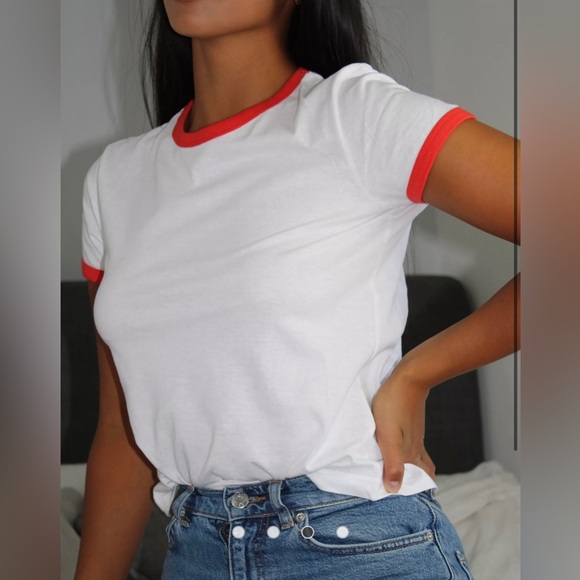 T shirt with contrast trim - Picture 3 of 6